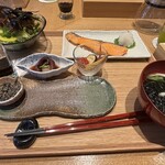 山形屋海苔店 京橋本店 - 海苔を愉しむお結び御膳