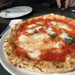 トラットリア エ ピッツェリア リンカント - 