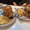 J.S.BURGERS CAFE 神戸ハーバーランドumie店