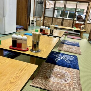 ホワイト餃子店_2