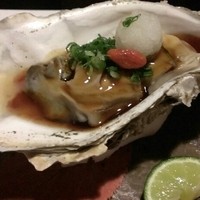 津田楼 - 牡蠣