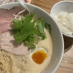 麺屋のとなり - 