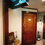 Bar 真夜中は別の顔 - 