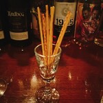 Bar 真夜中は別の顔 - 