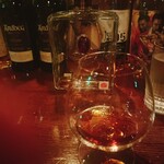 Bar 真夜中は別の顔 - 