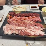 和牛焼肉と新鮮ホルモン MIYAKO - 