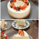 ケーキハウス３０９ - イチゴやブルーベリー、ブドウの酸味も加わって
程よい酸味がちょうどよく…
パクパクと食べ進めてしまうお味！
これは美味しい〜！╰(*´︶`*)╯♡