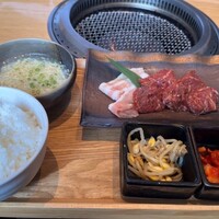 焼肉 ギュウトピア - 