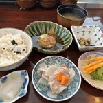 320737392 - ＜限定30食＞日替わりランチ