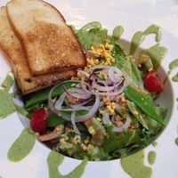 キハチ 青山本店 - サラディエールランチの小海老とポテトのサラダ