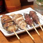 やきとり 正や - ねぎま１本、肩ロース１本、砂ずり２本