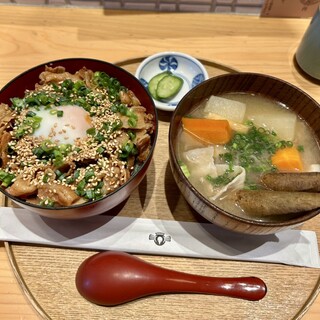 AKOMEYA食堂_1