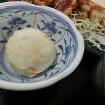 味奈登庵 - 2014' 10/30 定食のポテサラ