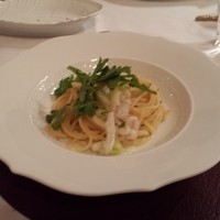 RISTORANTE REGA - アオリイカと白菜のスパゲッティ