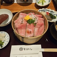 すき焼きと牛まぶし ももしき - 
