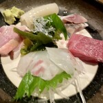 たるごや - おまかせ刺身盛り¥1200 ほうぼう、イカ、あじ、赤身、鯛