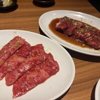 中目黒焼肉 登牛門 - 