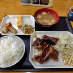 お食事処ぴっぴ - 