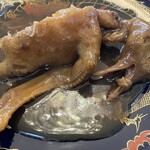 館山美食倶楽部 - (16)広東産鳩のフカヒレ包み 佛跳牆（金華火腿、干し貝柱、干し鮑、干し海鼠）煮込み