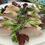 館山美食倶楽部 - (10)鋸南産シマアジ燻製