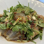 館山美食倶楽部 - (7)クラゲの頭と香菜（パクチー）の黒酢和え