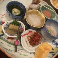 初音屋 - 