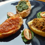 カナカロカ - ３種のぺストのフレンチトースト