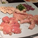 町屋やきにく密陽家 - 2014/10/29(火)肉の日、見よピンク色の小腸！