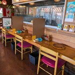 カナディアンロッキー - 店内の様子。