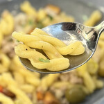 The LOAF Cafe - カザレッチェ(ショートパスタ)