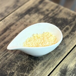 The LOAF Cafe - 粉チーズサービス(お願いしたら持ってきてくれました)