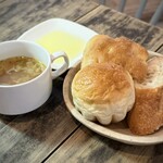 The LOAF Cafe - 食べ放題パンは4種類