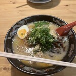 豚骨ラーメン 銀水 - 