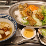 ベトナム料理 インドシナ - ブンネム