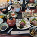 新ロイヤルホテル四万十 - 