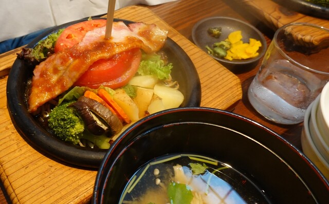 Hambagu Dokoro Gingonchan. Okazaki Ten photo 2