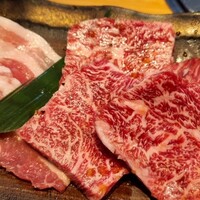 焼肉 ギュウトピア - 