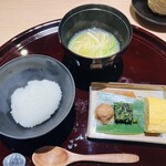 蓬左茶寮 - 食事