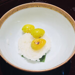 蓬左茶寮 - 新銀杏と餅米