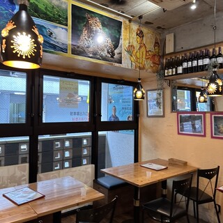 スパイシービストロ タップロボーン_2