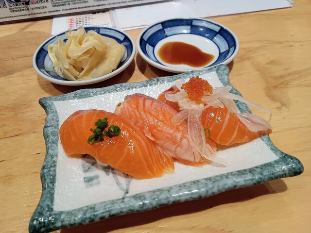 すし酒場さしす KITTE大阪店 - 西梅田/寿司 | 食べログ