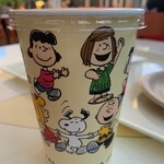 スヌーピー・バックロット・カフェ - 