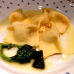 トリッペリア トリッパ - 【2014年10月】シェフのおまかせコース（3,980円）のパスタ。ラビオリの一種、って確かにそうなんだけど、正確な名前は聞き取れませんでした。これもソースが絶品。