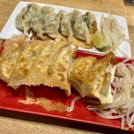 浜松餃子 浜太郎 - 