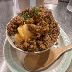 ラーメン れんげ - こぼれそぼろ丼