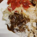 辛激屋 - 店主が少し分けてくれたビーフカレーのソース。