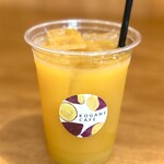 黄金カフェ - 完熟マンゴージュース400円税込み