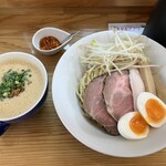 鶏泡そば 草戸ベース - 鶏泡みそつけ麺200g、クーポンで味玉