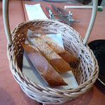 ピアチェーヴォレ - 自家製バゲット☆