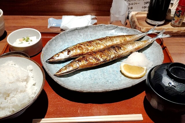 Yakizakana Shokudo Uokaku Higashijujo Ten